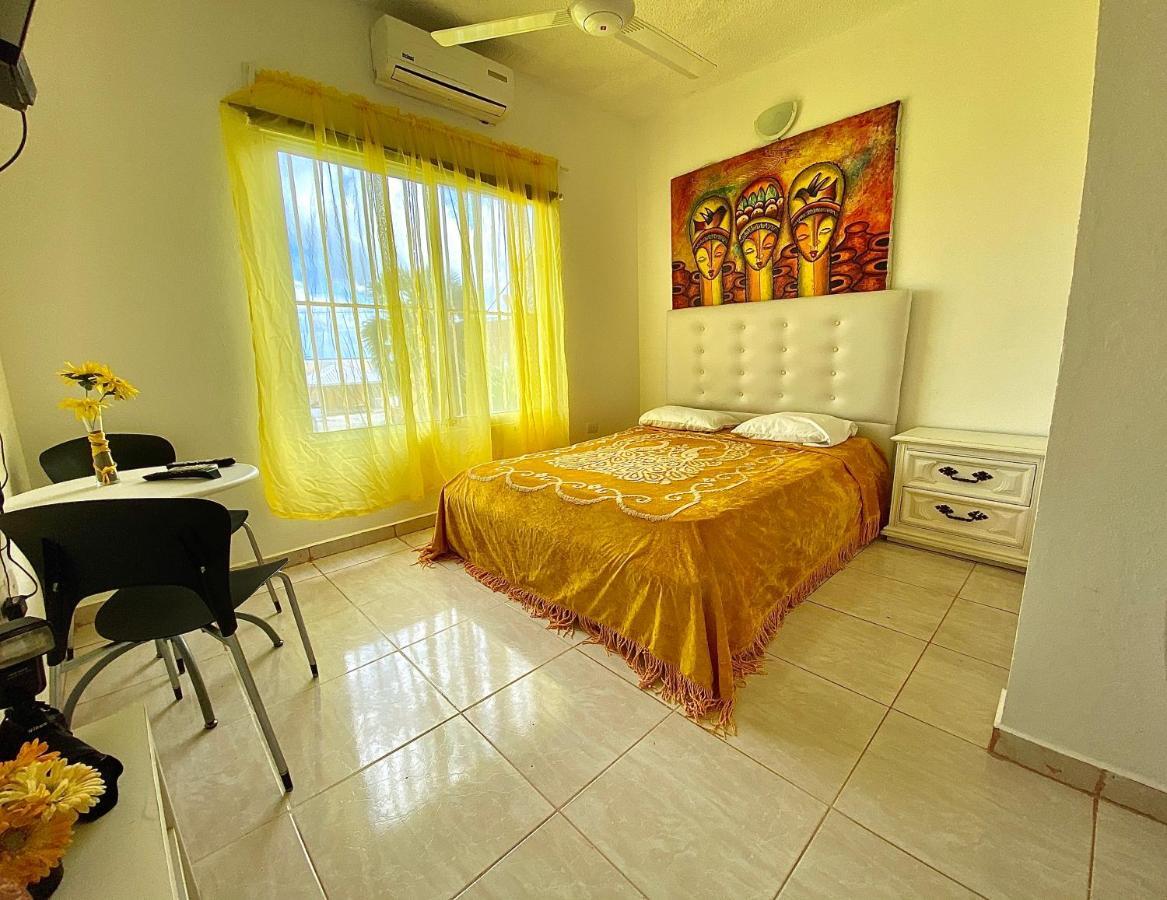 El Malecon B&B Hotel Cabrera Zewnętrze zdjęcie
